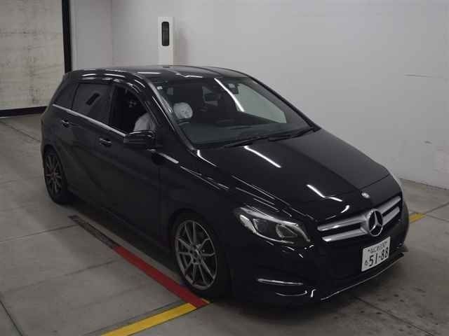 30255 Mercedes benz B class 246242 2016 г. (MIRIVE Osaka)